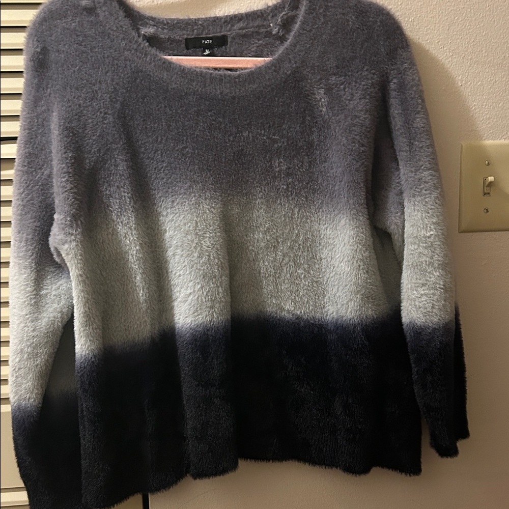 Fate Women's Ombre Sweater - Gray and Black